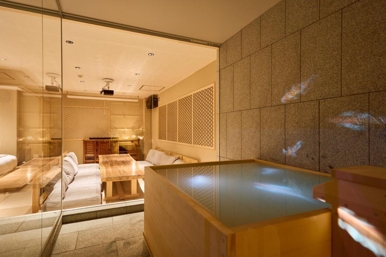 Konjakuso Osaka Tempozan "Ikesu" Projection M Apping Spa Konjakuso Osaka Tempozan "Takadoro" Wheel View Dış mekan fotoğraf